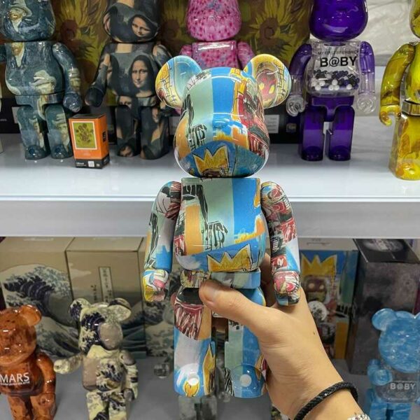 Mô hình gấu bearbrick Basquiat 28CM