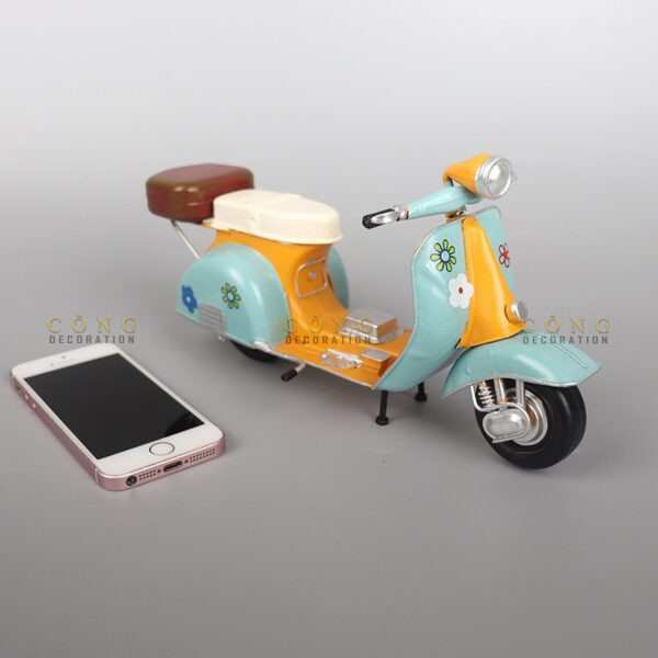 Mô hình vespa hoài cổ để bàn