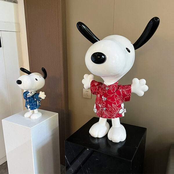 Tượng gấu Snoopy Pooh